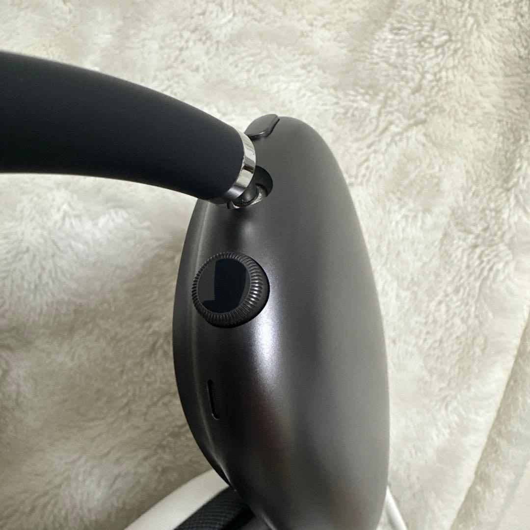 airpods max スペースグレー【ライトニングタイプ】