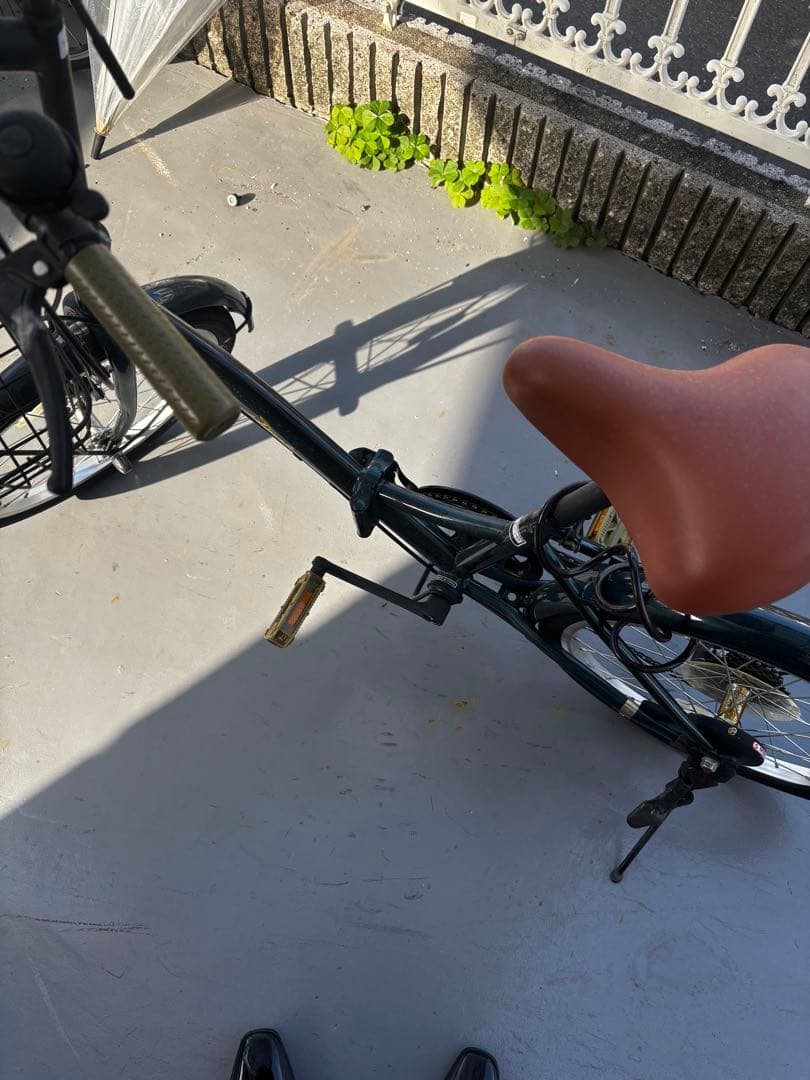 【美品】20インチ シティサイクル 前カゴ付き ダークグリーン 通勤・通学