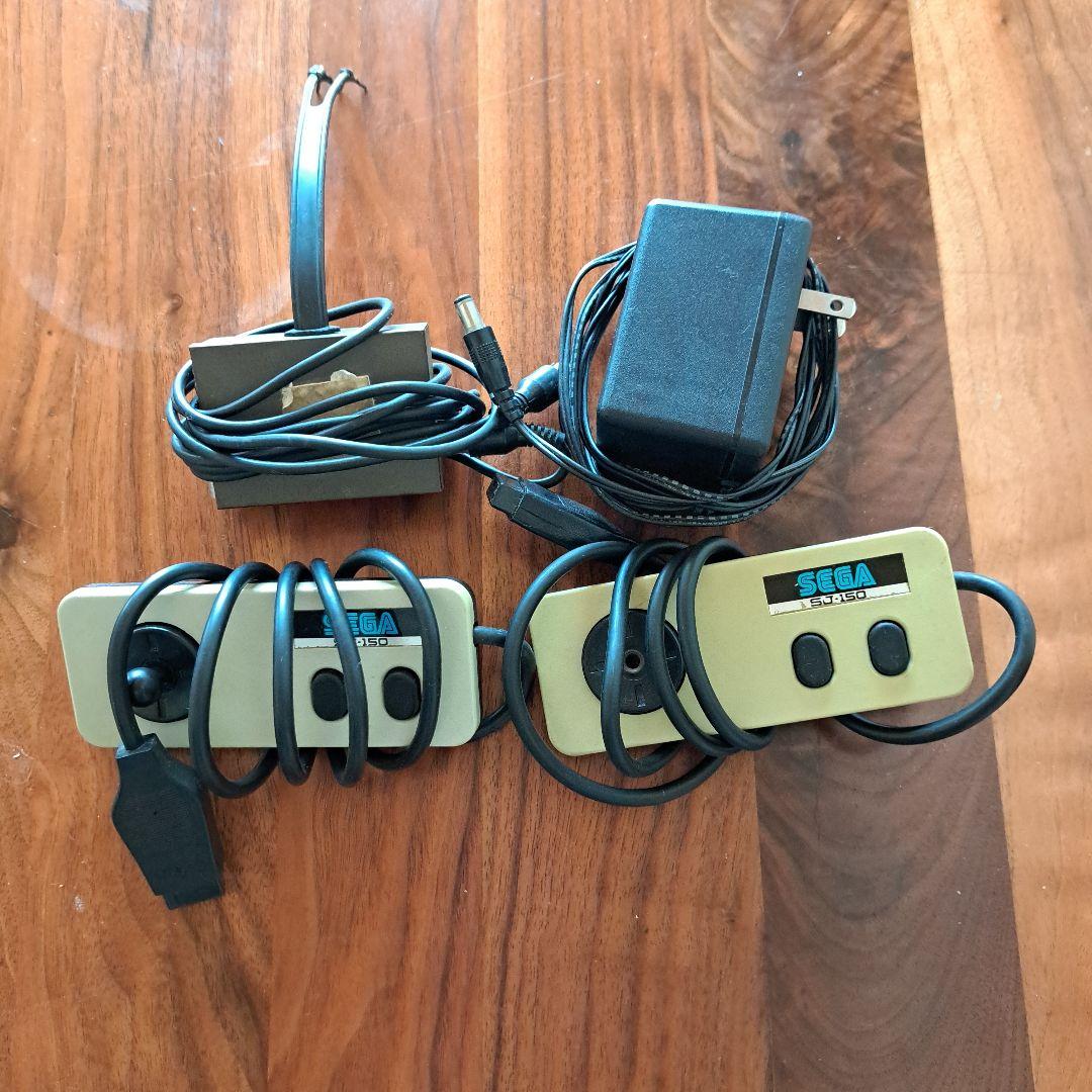 SEGA SG-1000 II 本体コントローラーとソフト付き