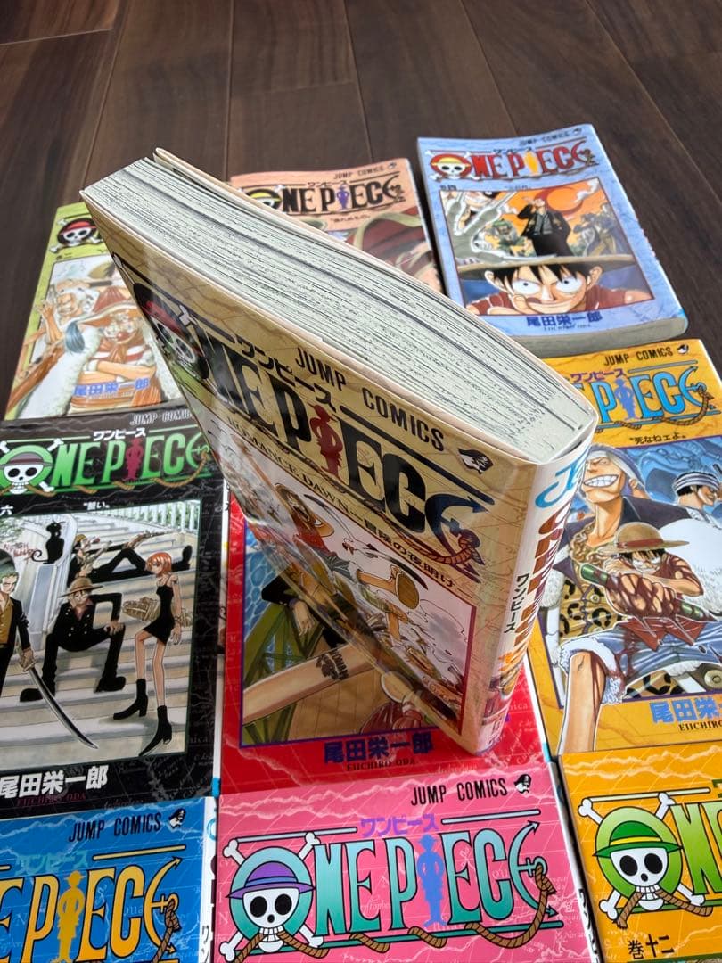ワンピース単行本 1〜103巻(ほぼ新品)