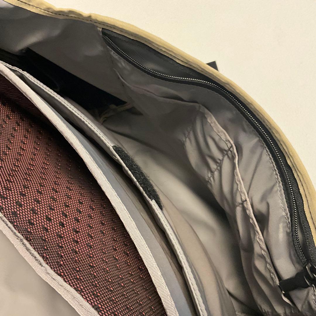 TIMBUK2 メッセンジャーバッグ　L