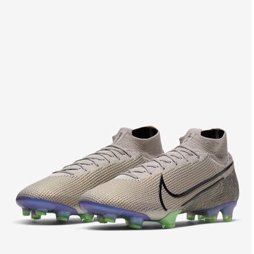 ナイキ　マーキュリアル  スーパーフライ　エリート　FG