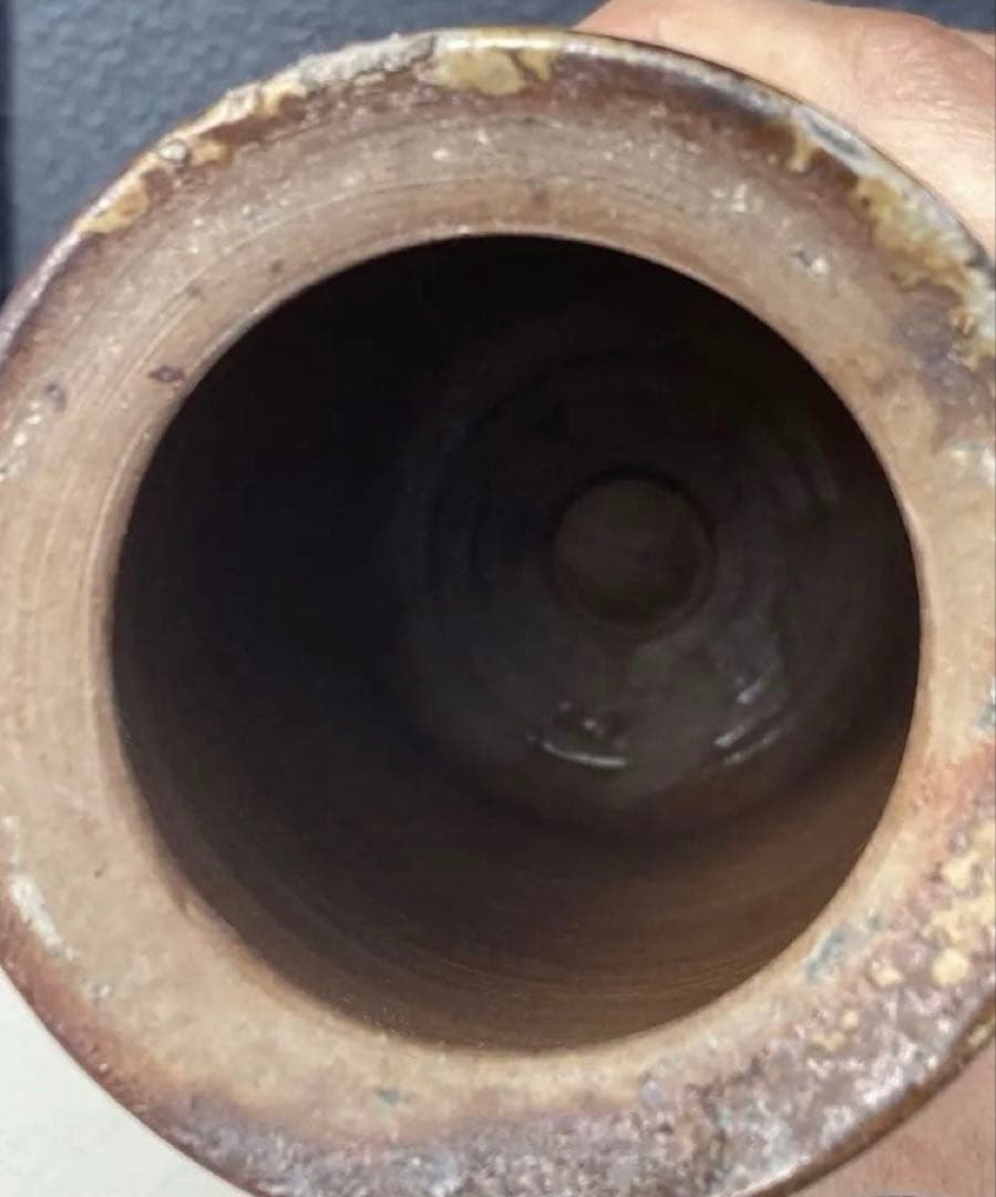 遠鉄百貨店ギャラリー購入】備前焼 筒花入 銘あり｜高さ19cm｜焼締花器｜モダン