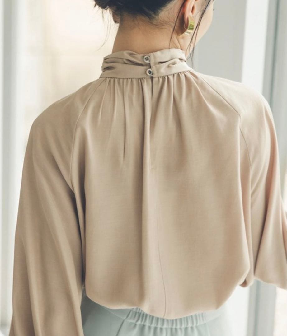 新品同様 anuans 長袖ブラウス FREE ベージュ レディース