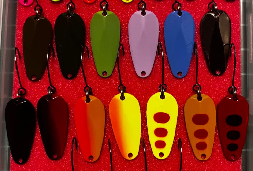 ウォーターランド　W.L ゲータースプーン２.５g ３１枚 スプーンセット