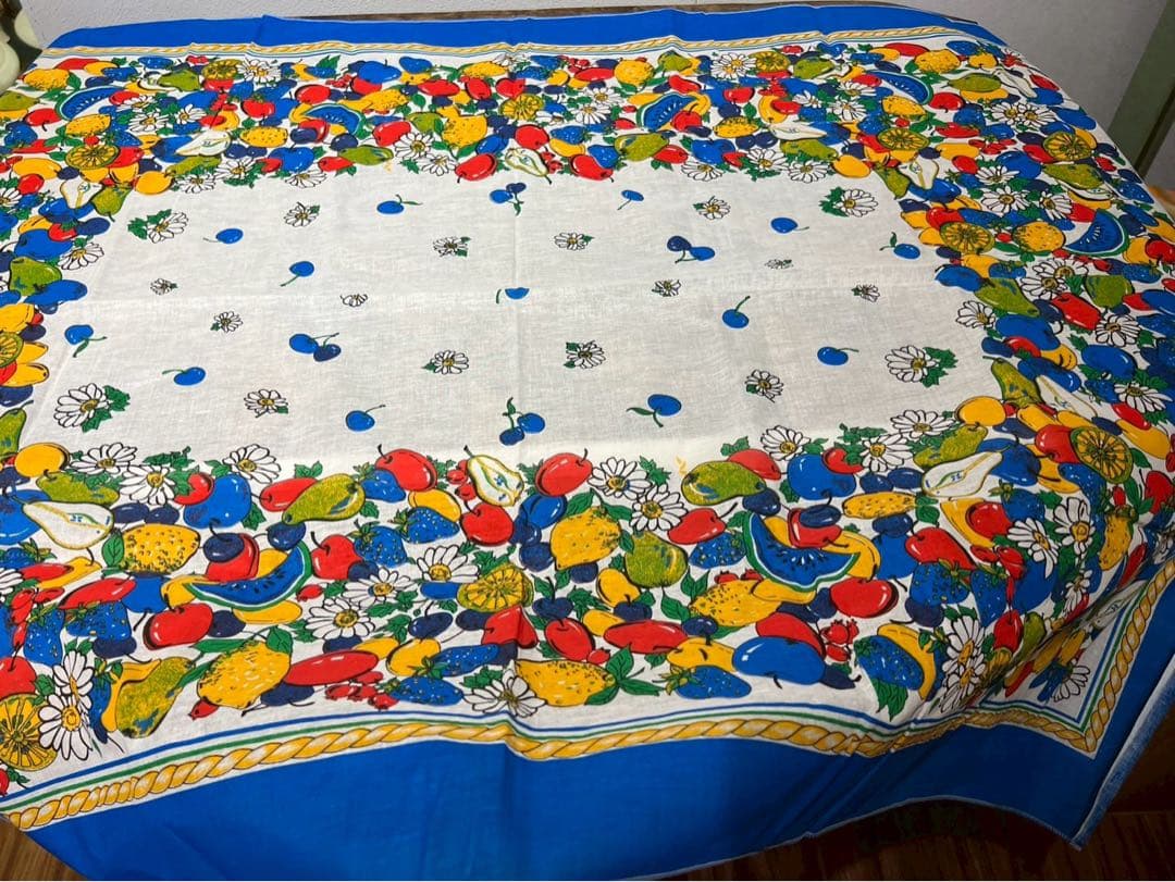 未使用 イタリア製 テーブルクロス 生地 インテリア レトロポップ フルーツ柄