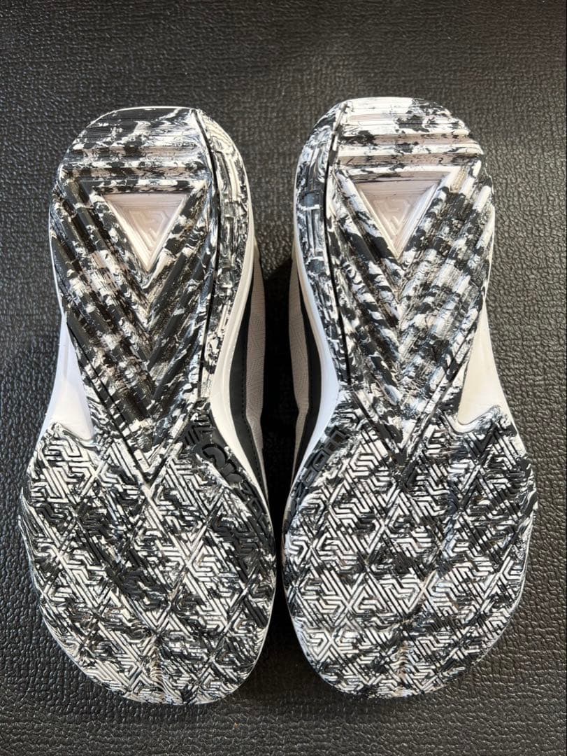 NIKE ZOOM FREAK5 フリーク5 26.0cm