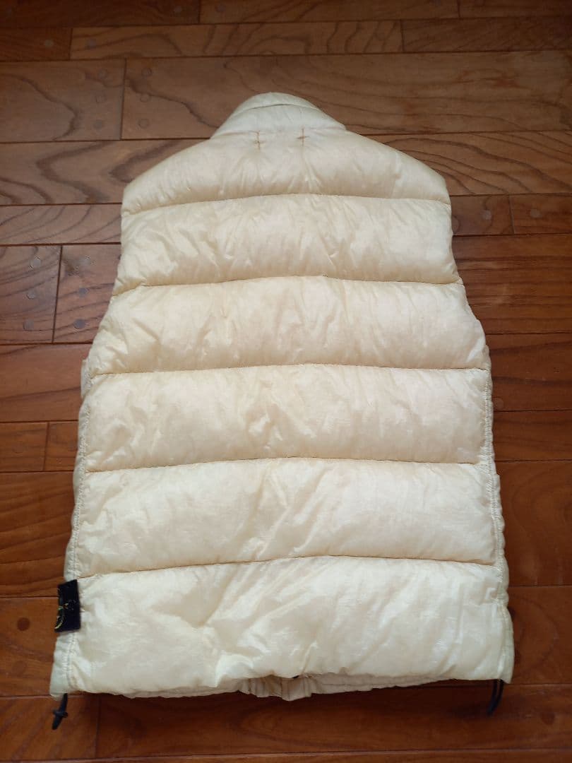 STONE　　ダウンベスト 2014A/W　ガーメントダイ