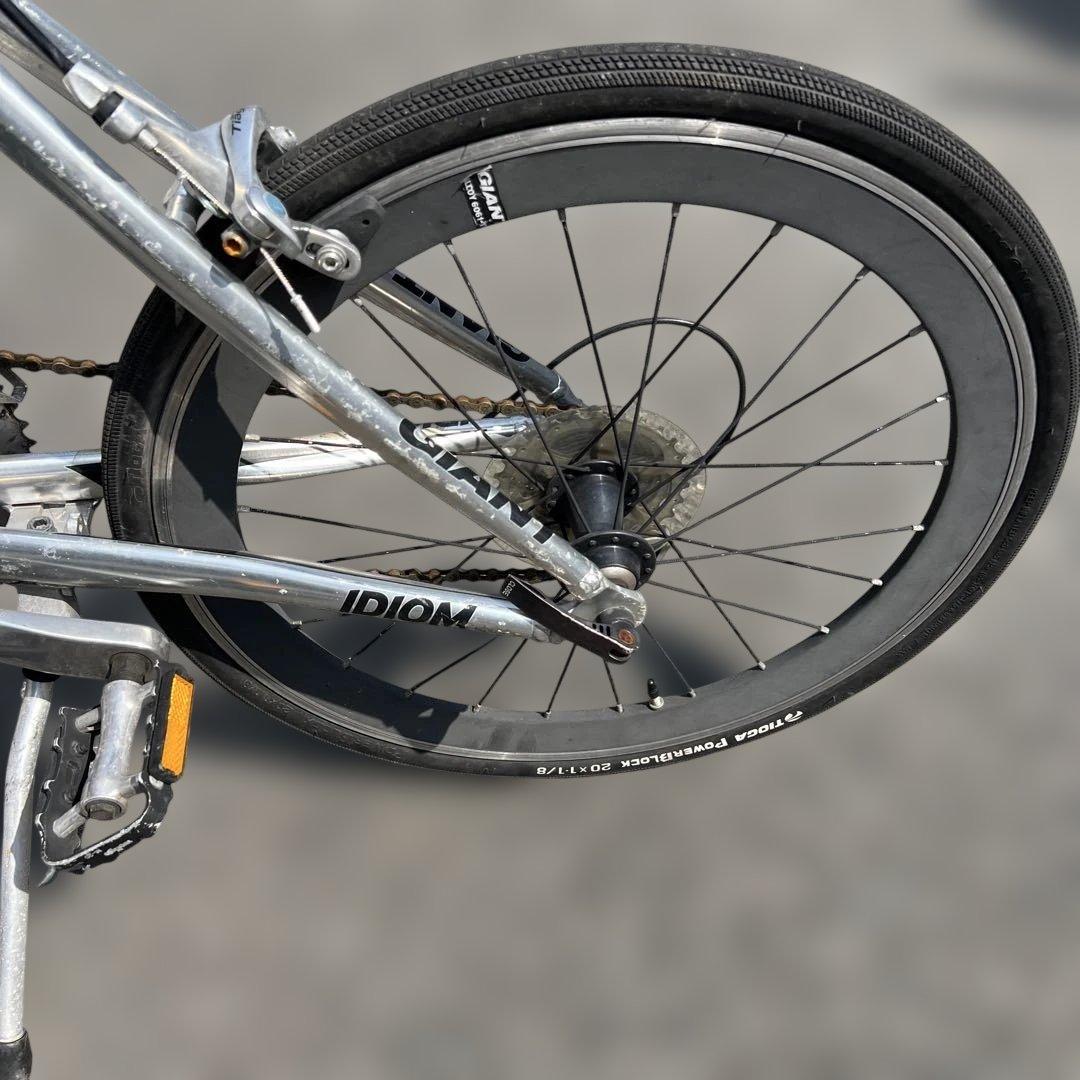 GIANT 折りたたみ自転車 IDIOM アルミ14インチ カーボンパーツ