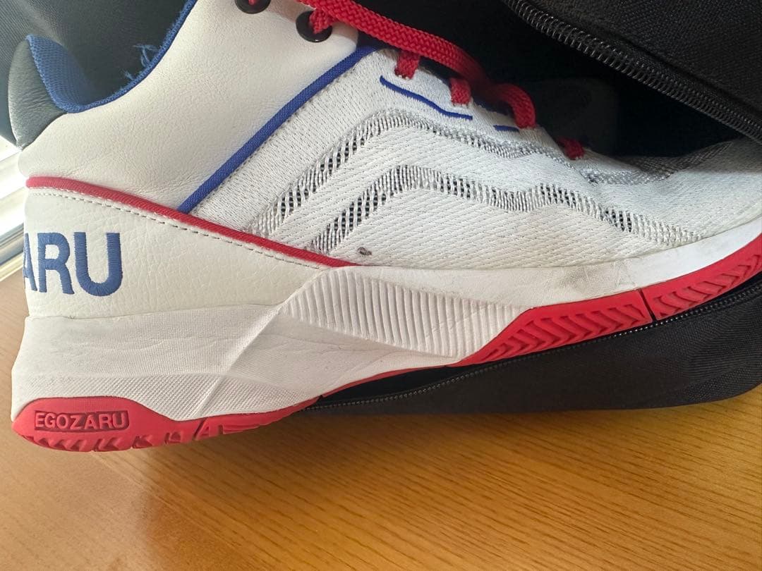 EGOZARU バスケットボールシューズ ホワイト/レッド/ブルー