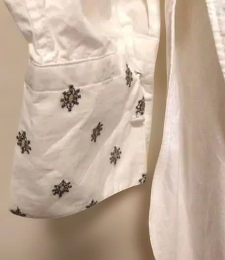 AKIKO　TOMORROW LAND 刺繍入りcotton長袖シャツ