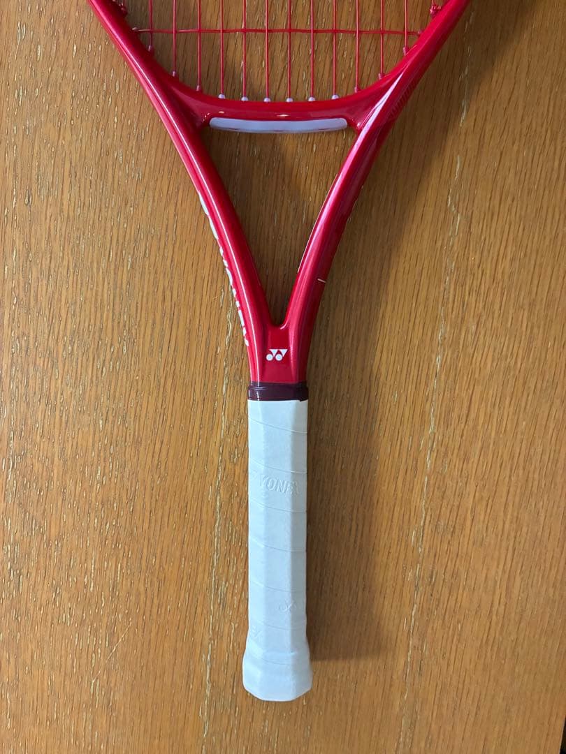 YONEX VCORE jr26インチ ２本組（１本のガットはＸ-one）