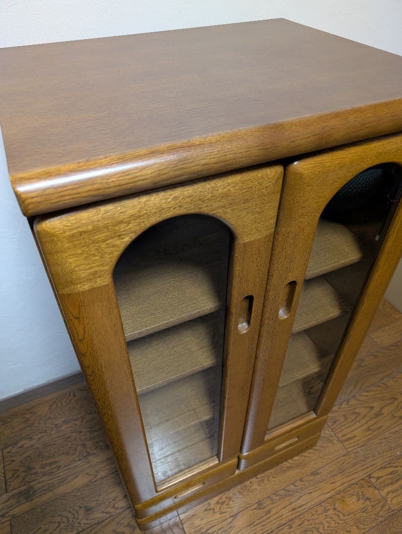 浜本工芸 木製 ガラス扉付キャビネット