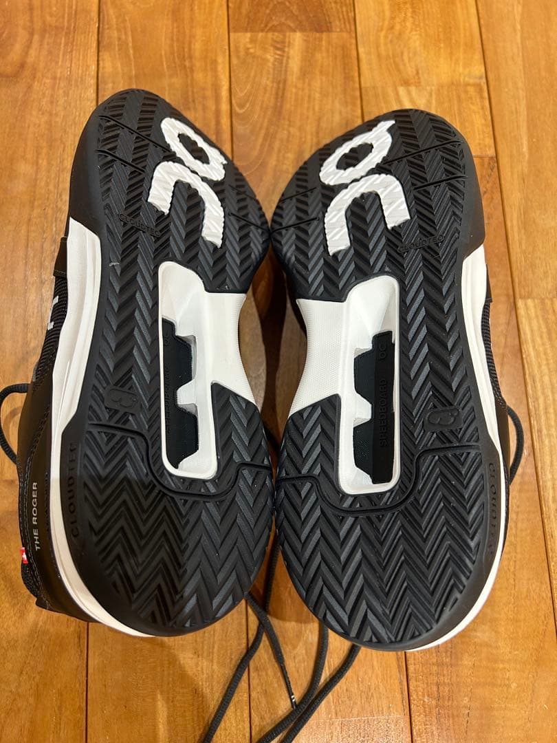 【新品未使用】On The Roger Clubhouse Pro27.5cm