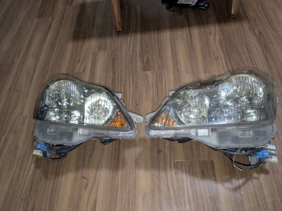 ゼロクラ クラウンアスリートモデルヘッドライト