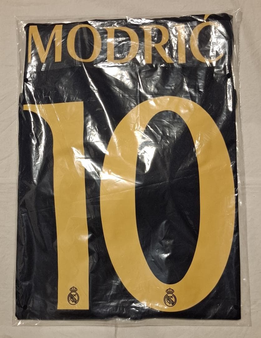 レアルマドリード 23-24 レプリカユニフォーム アウェイ 10.モドリッチ