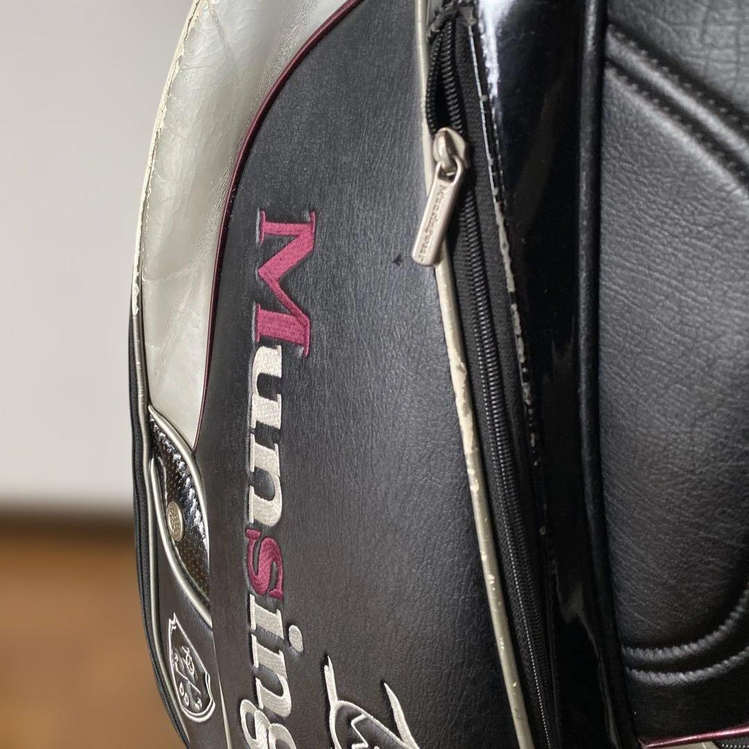 Munsingwear キャディバッグ ブラック/ホワイト キャスター付き