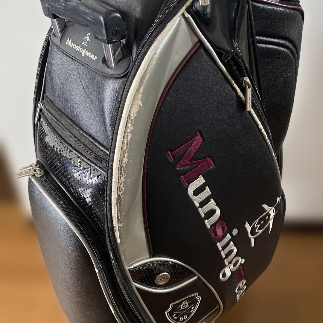 Munsingwear キャディバッグ ブラック/ホワイト キャスター付き