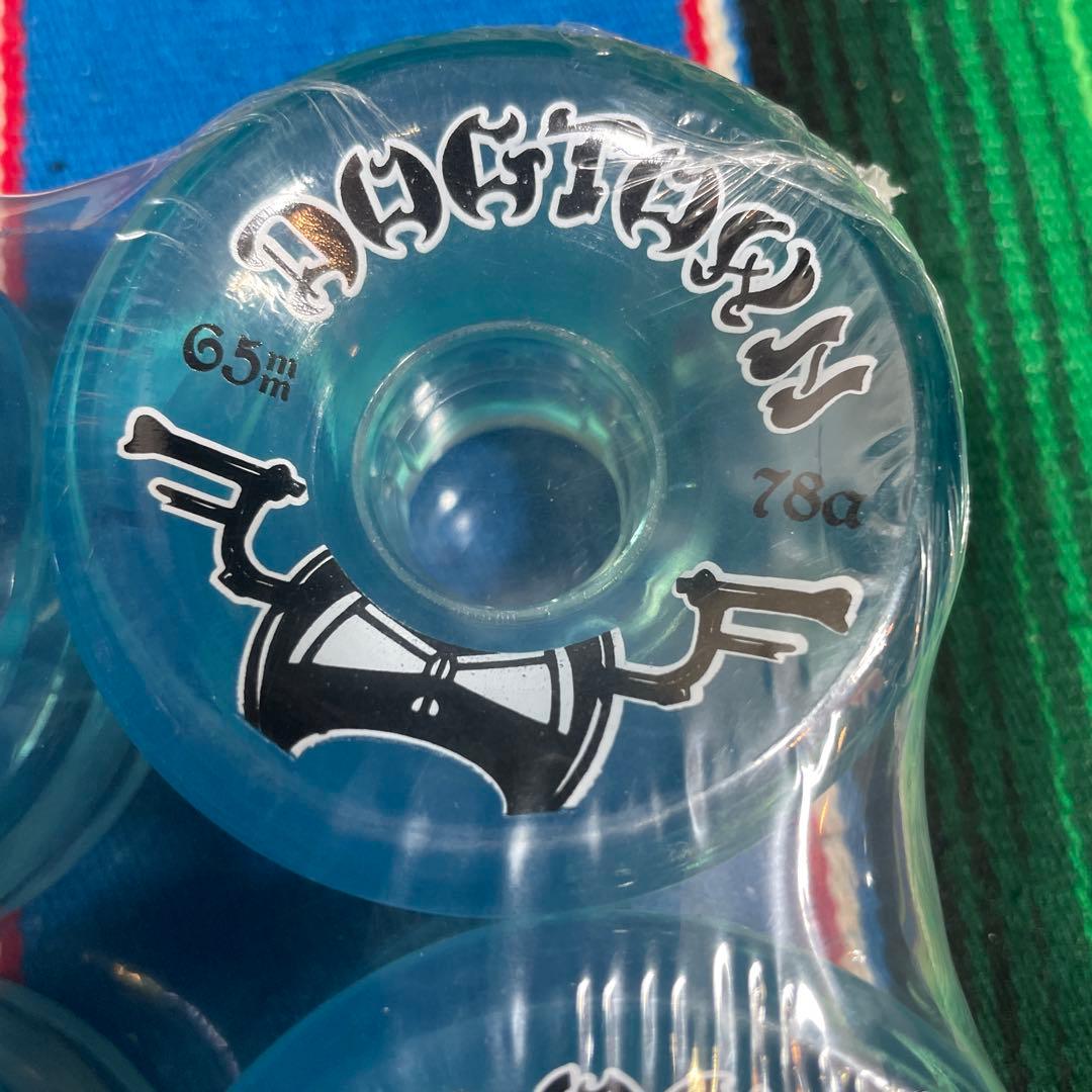DOG TOWNウィール 65mm 78Aストリートクルーザーサーフスケート