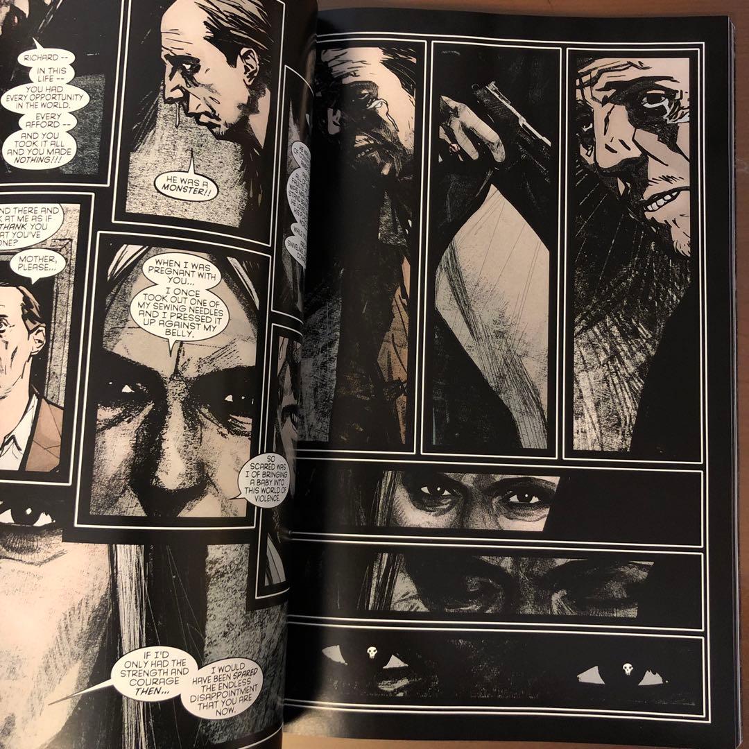 洋書 Daredevil: The Man Without Fear: Bendis