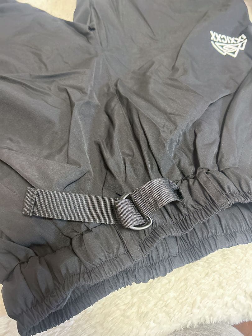 IXXICXX ブラックウィンドブレーカー