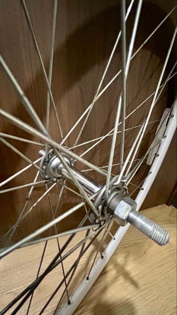 【ピスト/シングル用ホイール】カッコいいホワイトリム★重量1.35k g