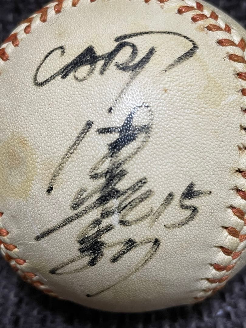 津田恒美 15番 直筆サインボール ◆ 協和醗酵・広島東洋カープ 津田恒実