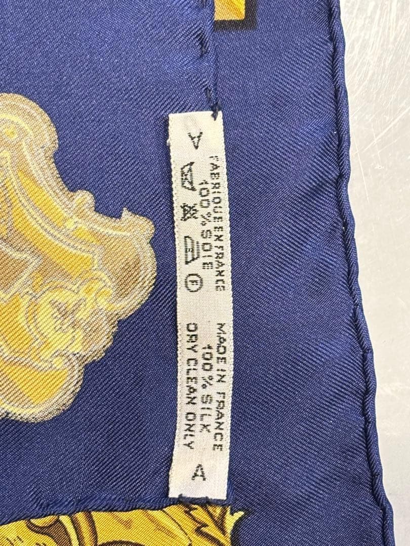 そー初心者　エルメス スカーフ カレ９０ LES CLES レ・クレ 鍵柄