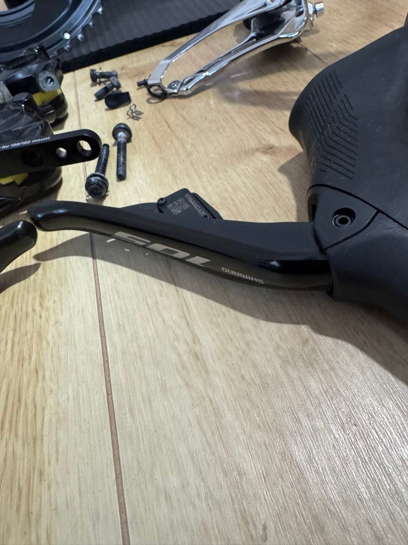 Shimano 105 Di2 コンポーネントセット