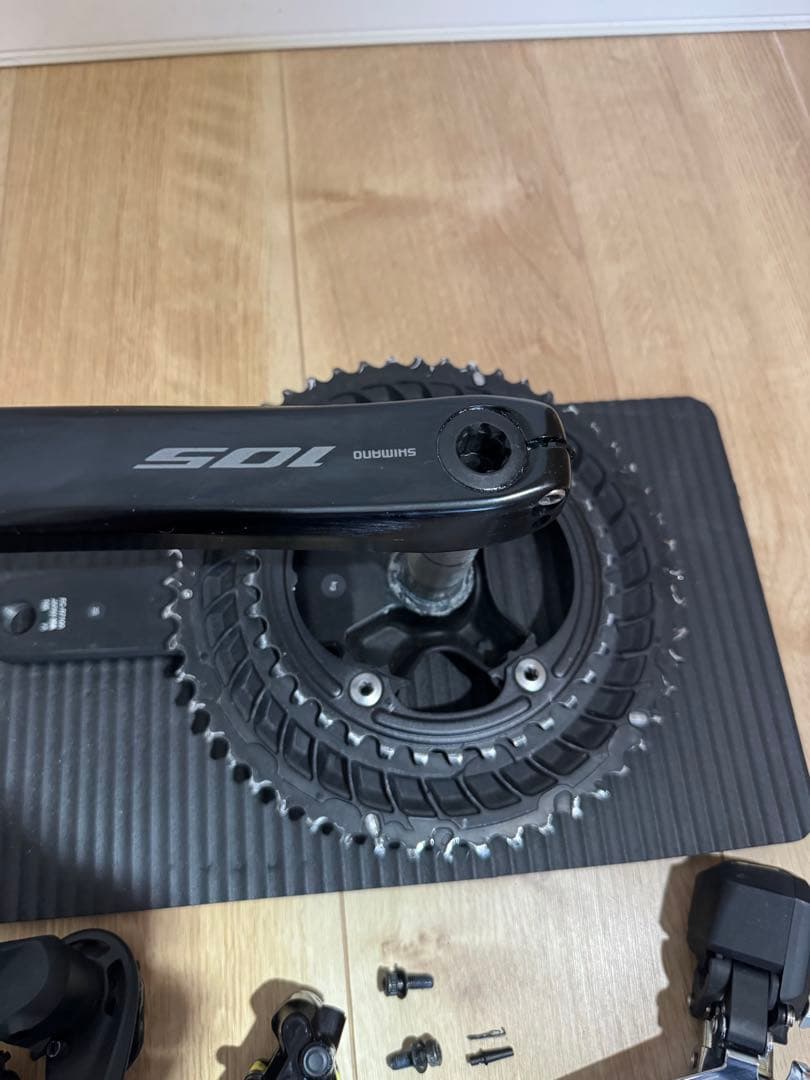 Shimano 105 Di2 コンポーネントセット