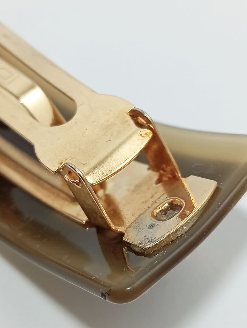 FENDI　フェンディ　バレッタ　ズッカ柄　ゴールド×ブラック