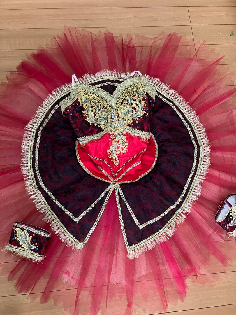 エスメラルダクラシックチュチュ