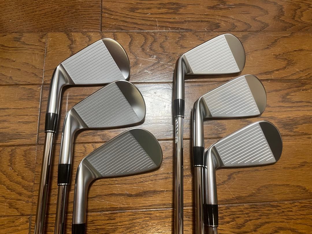 スリクソン　ZXi5 アイアンセットDG95 R300