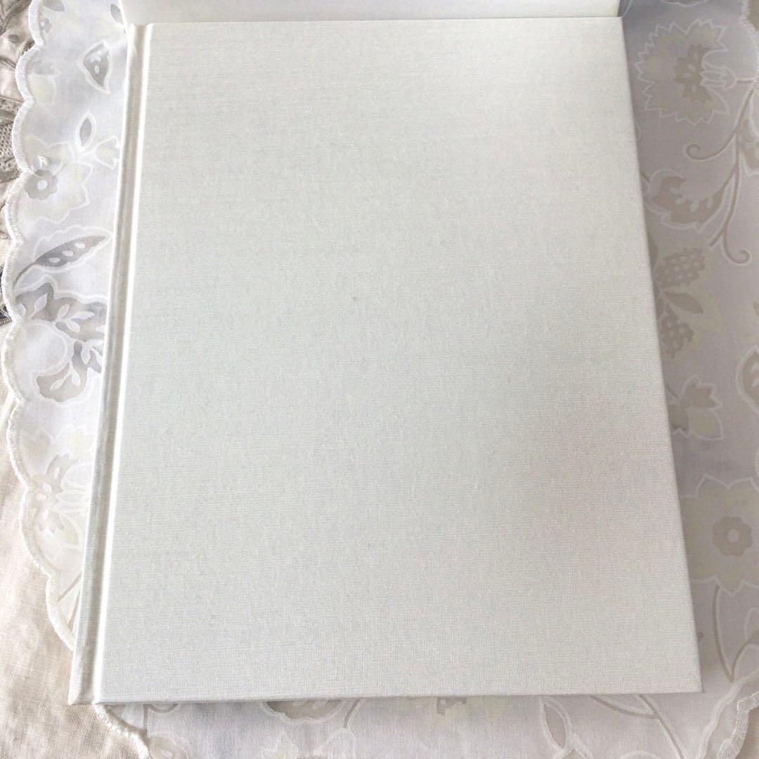 「吉兆　湯木貞一のゆめ」　初版　　帯ケース付　(美本)