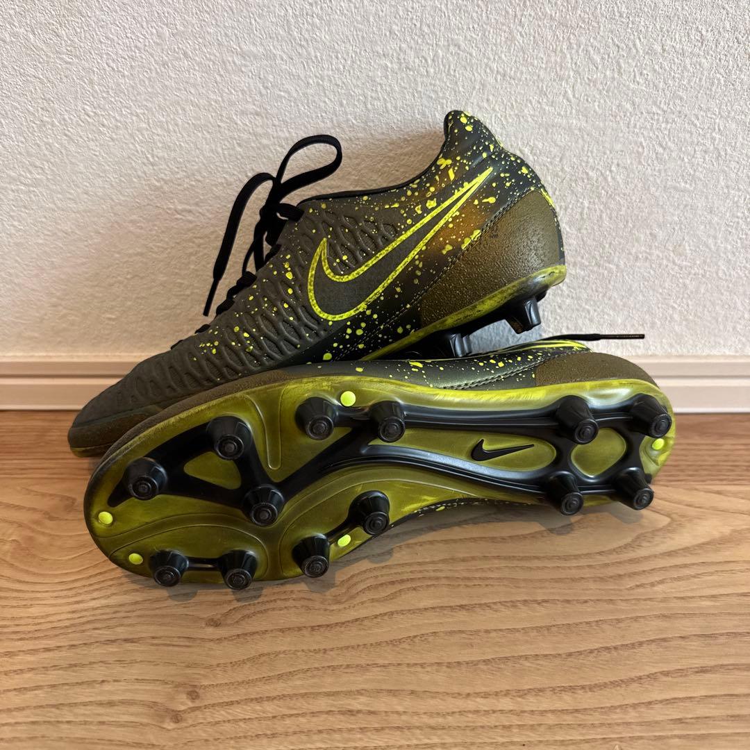 NIKE ナイキ マジスタ オーパス HG-E