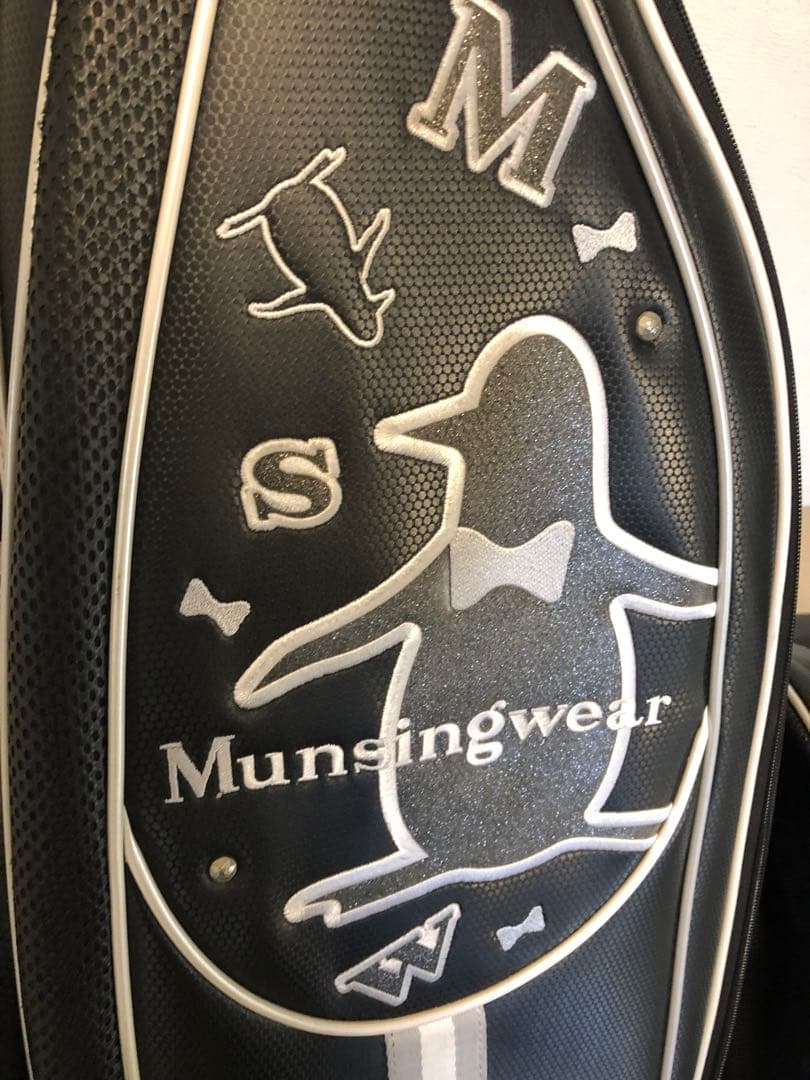 【送料込み】マンシングウェア　キャディバッグ　ゴルフバッグ　メンズ　レディース