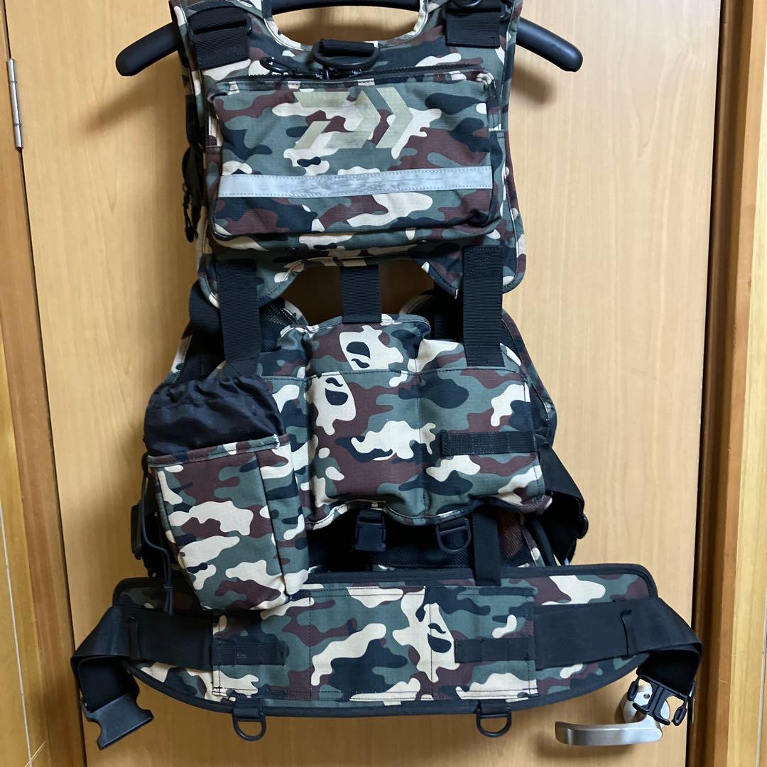 ☆DAIWA ベンチクールゲームベストDF-6104