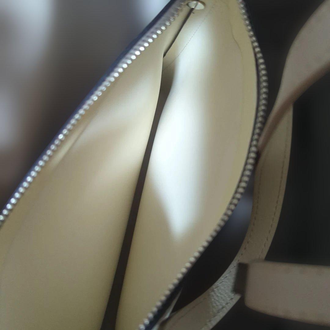 23日までお値下げ中！美品、新品未使用 CH キャロリーナ ヘレラ　バック