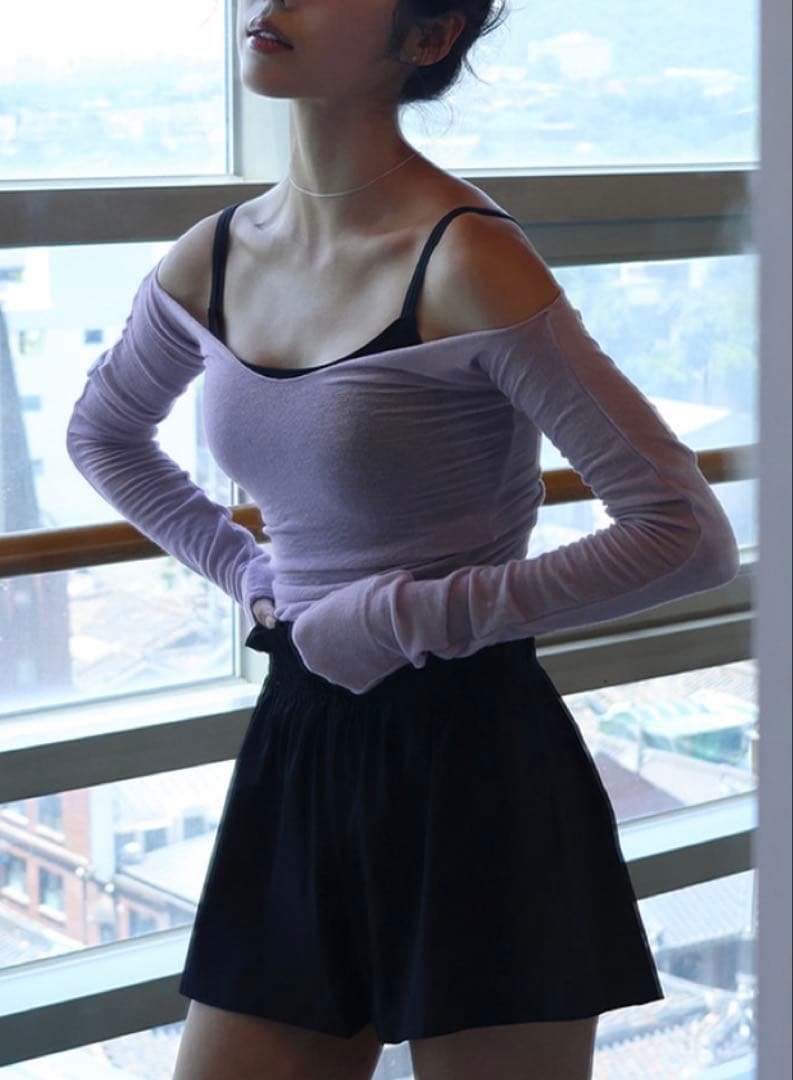 【新品未開封】LEVDANCE/レヴダンス オフショルダーニット　【ブラック 】