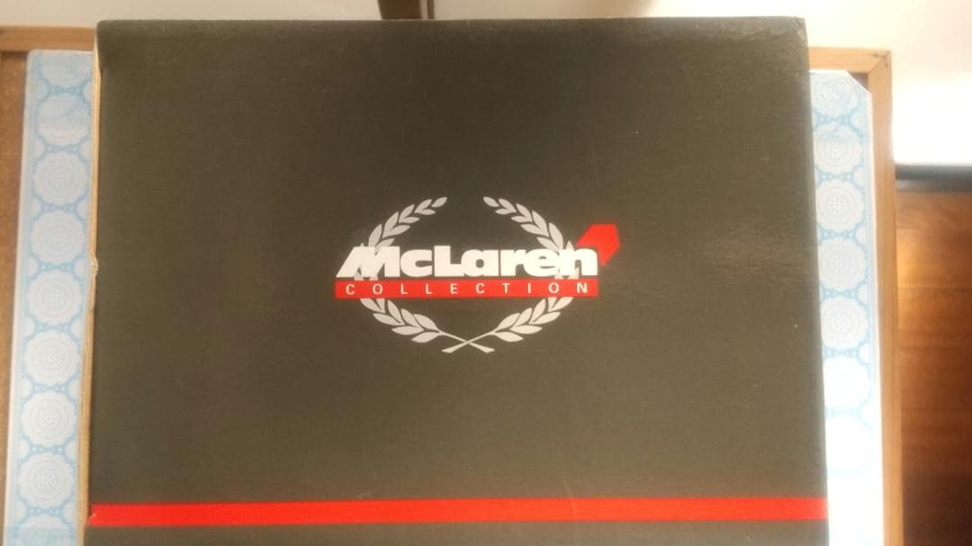 ミニチャンプス 1/18 マクラーレン mp4　Marlboro