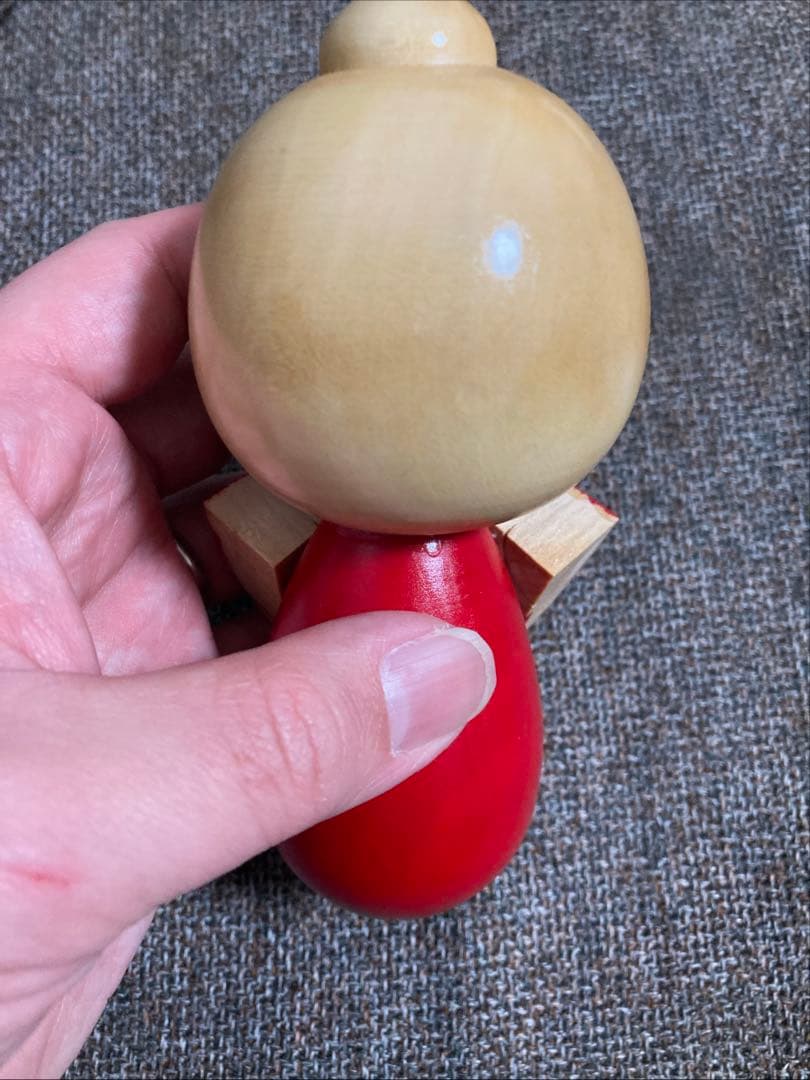 こけし「紅かすり」大谷作太郎作 伝統民芸品 /身長12cm 箱付き