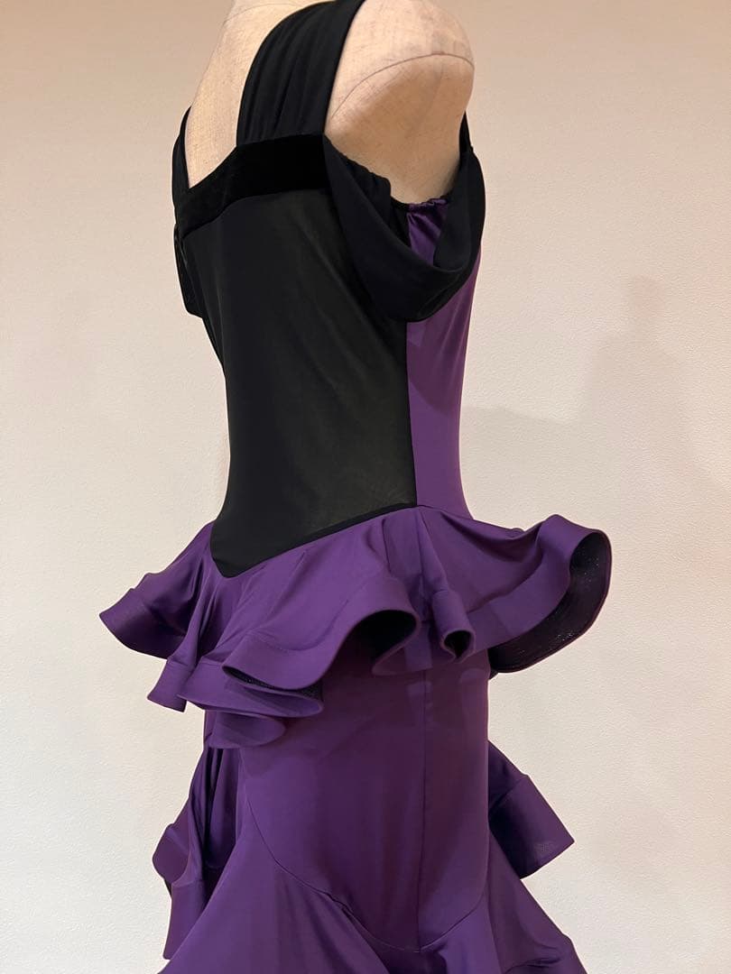 紫色　二段フリル　レッスンウェア　ワンピース　ノースリーブ　ドレス　Mサイズ