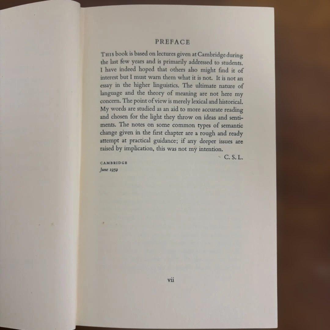 Cambridge Studies in Words Book　ハードカバー