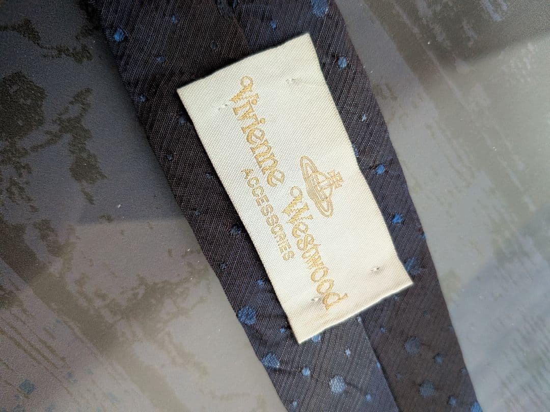《新品未使用》Vivienne Westwood　グラデ ネクタイ タグ・袋付
