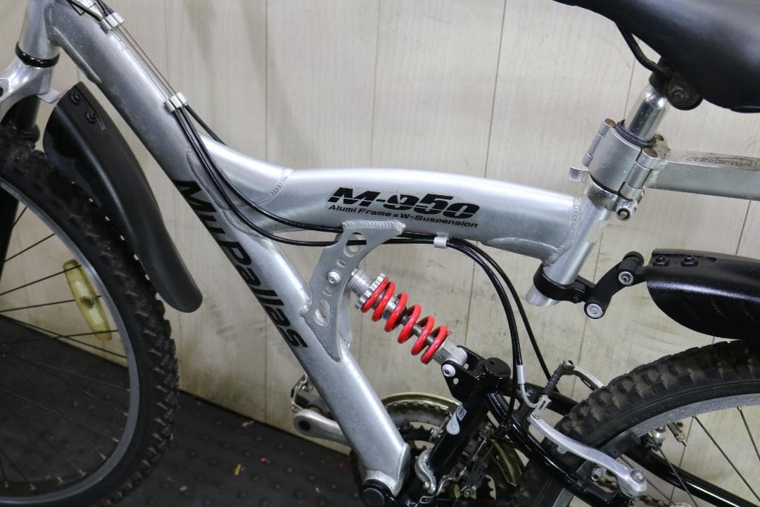 mypallasマイパラスM-950 26型 アルミ 21速 470mm MTB