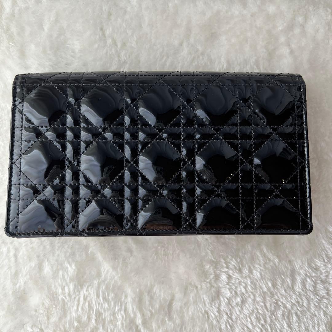 Lady Dior チェーンウォレット　カナージュ バッグ