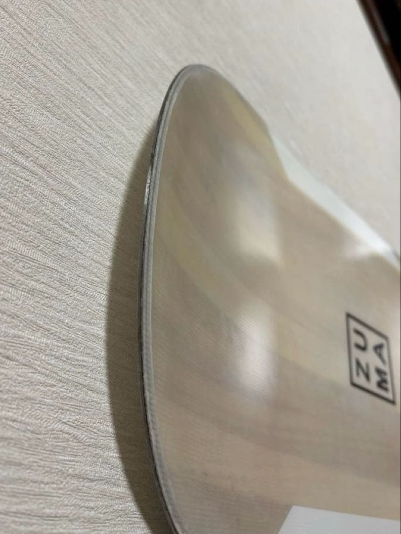 ZUMA スノーボード板 ナチュラル/ホワイト