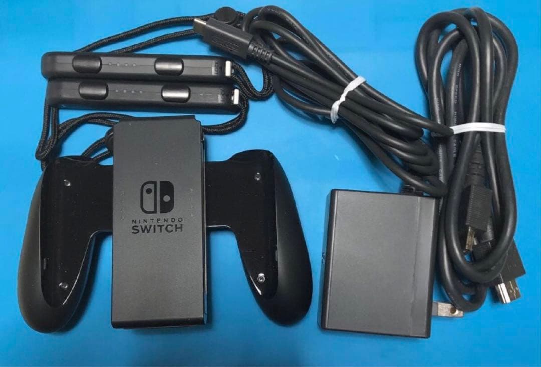 中古美品　ニンテンドースイッチ本体　スマブラセット　ソフトなし