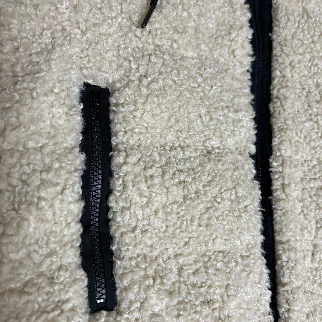 c'estmoijeu/フード付きボアベスト クリーム色