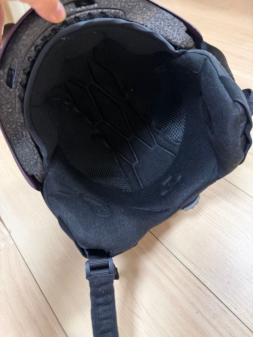 未使用salomonヘルメット　スノーボード　スキー　ウェアセット子ども用